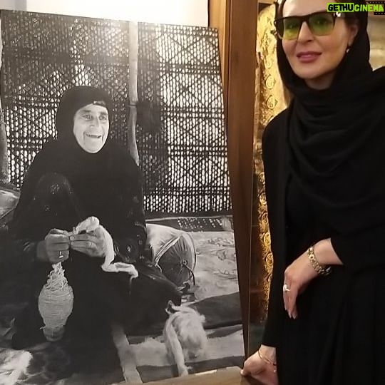 Azita Torkashvand - 6.4K Likes - زن بودن مادر بودن ،پاکی و عشق و صفا و سادگی در وجودشان موج میزند و بوسه میزنم بر دستان تمام مادران سرزمینم.❤❤❤🙏
#لرستان_یعنی_تمام_مناطق_لرنشین
#سفر
#خرم_آباد
#آزیتا_ترکاشوند