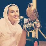 Azita Torkashvand Instagram - میان "پرواز تا پرتاب" تفاوت از زمین تا آسمان است پرواز که کنی،آنجا می‌رسی که "خودت" می‌خواهی... پرتابت که کنند، آنجا می‌روی که "آنان" می‌خواهند، پس *پرواز* را بیاموز... #آگاهی #بصیرت #آرامش_مهمان_هميشگى_قلب_مهربونتون🐬🎣🐬🎣🐬🎣🐬🎣🐬🎣🐬🎣 #هنر_زندگی #آزیتا_ترکاشوند #خدایا_دوستت_دارم_عاشقانه_آگاهانه