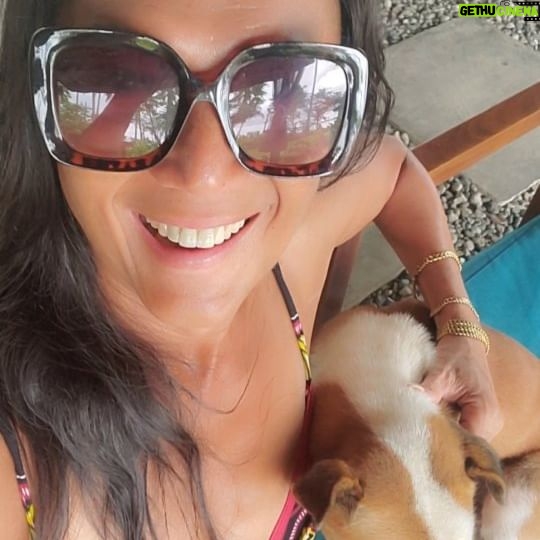 BB. Gandanghari Instagram - #Furmama: hanging out with an island boy 🐕🏝 . Rainy wednesday 💞💯 . #BBGandanghari #Travel #Siargao #EPBliss #islandDogs #IslandLife 💋🦋