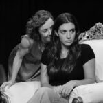 Bárbara Branco Instagram - estou com alguma dificuldade em interiorizar que estreamos amanhã. e que hoje é o ensaio geral. e que esta peça vai mesmo estrear, e que vão estar mesmo pessoas na plateia, e que somos mesmo actores, que estão mesmo a ensaiar a Electra (que é só das peças de que mais gosto), e que a encenação é do Carlos e que amanhã às 21h não há volta a dar. estou com alguma dificuldade em interiorizar isto. help. 🥸 ELECTRA // de Eugene O’Neill // encenação de Carlos Avilez de quinta a sábado às 21h, domingo às 16h // Auditório da Academia das Artes do Estoril