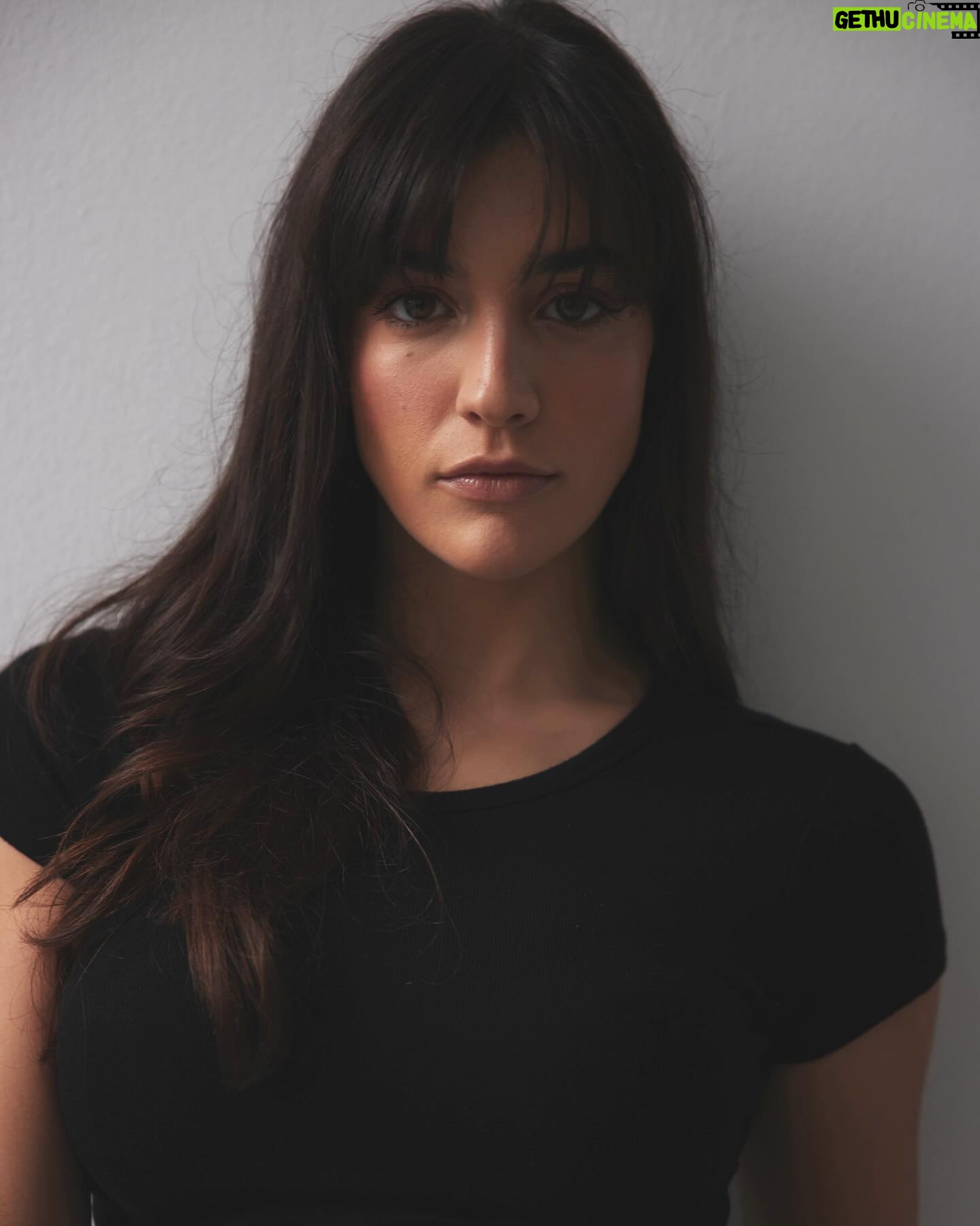 Bárbara Branco Instagram - ACTORS & DIGITAL / NOW REPRESENTING BÁRBARA BRANCO 🩷 Bárbara Branco, uma das mais reconhecidas e talentosas atrizes da sua geração, é agora representada pela Elite Lisbon nos departamentos Elite Actors, Elite Digital e Elite Celebrity ✨ Com apenas 24 anos a atriz conta com um currículo extenso e variado, com provas dadas no cinema, teatro e televisão. BEM-VINDA BÁRBARA 🩷 📸 @joaopaulo____________ 💄 @joanamoreira_makeup #barbarabranco #elitelisbon #eliteactors #elitedigital #nowrepresenting #beelite