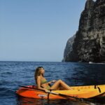 Bárbara Corby Instagram - Tenerife tem sido uma surpresa maravilhosa!! Uma ilha a duas horas de Portugal com um pouco de tudo: praias, paisagens de cortar a respiração, natureza, gastronomia e hotéis incríveis 😍 Já cá estiveram? @visit_tenerife 1- nunca tinha feito caiaque, foi toda uma experiência eheh 2- pequeno almoço incrível do @royalhideawaycorales 3- vista da minha varanda ao amanhecer 4- the girls 🫶🏼 5- no vulcão / Parque Nacional del Teide 6- Pico del Inglés 7- Santa Cruz 8- Às praias de areia preta 9- a vista 🥹 10- Lunch with a view / Muelle Viejo #Tenerifedespiertaemociones Pub