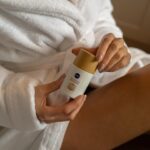 Bárbara Corby Instagram - PUB A @nivea desafiou-me a usar o novo Sérum Óleo Anti-Estrias, Luminous 630® durante 30 dias, e agora desafio-vos a vocês!! A maior parte das mulheres têm estrias mas se te incomodam, há formas de as atenuar … E em apenas 4 semanas ☺️ #NIVEA #NIVEAPortugal #OleoAntiEstrias  #LuminousPortugal