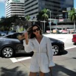 Bárbara Corby Instagram - Around Brickell🤍 O centro financeiro de Miami é super cool, cheio de galerias, rooftops e restaurantes!! A vibe é mesmo muito gira, vale a pena ficar uns dias por aqui. Já cá estiveram? Look @almande.label #almandesummer #miami #girlstrip