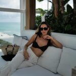 Bárbara Corby Instagram - Dos primeiros dias em Miami Beach 🏝️ Foi uma surpresa maravilhosa, praia linda e muito sol!! Sempre com a minha @almande.label #almandesummer #girlstrip #miamibeach