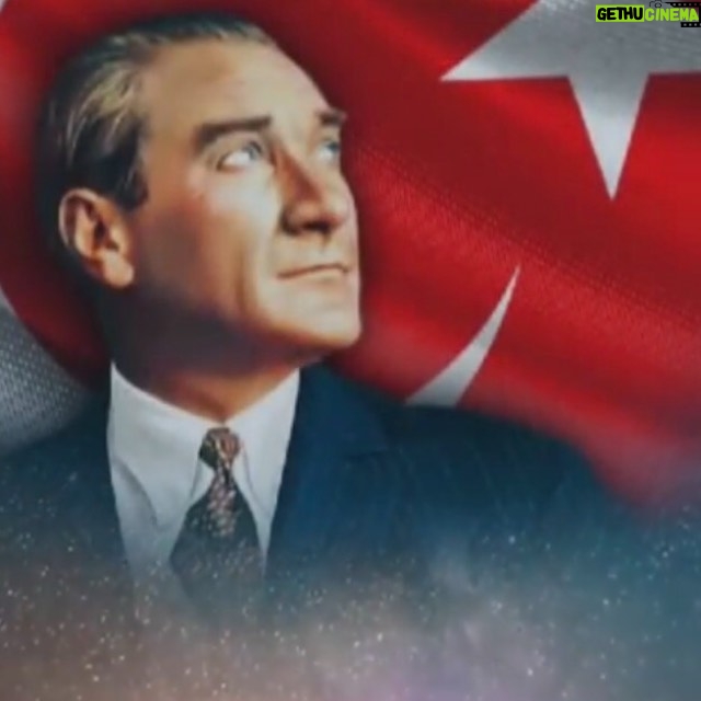 Bülent Ersoy - 9.8K Likes - Vatansever ATAM ... Halkını hep övdün, yücelttin. " Bir Türk dünyaya bedel "dedin, ırkımızı yücelttin . "Köylü Milletin efendisidir" dedin, köylünü yücelttin. "Türk çalış, öğün, güven " dedin, yol gösterdin. " Ey Türk kadını ! Sen yerlerde sürünmeye değil, göklere çıkarılmaya lâyıksın " dedin, kadını yücelttin. sanatsız kalan bir Milletin hayat damarlarından biri kopmuş demektir dedin sanatkarlarını yüceltin .. Ahhh atam İlk meâli, dinimizi öğrenelim diye Elmalılı Hamdi hocaya yazdırdın ve Özgür topraklarda evelAllah sayende okundu ezanlar camilerde mahya lar yandı ..Yurdu işgalden kurtarıp,vatanı da dinimizi de yaşamamızı sağladın Atam Asker oldun, vatandaş oldun, komutan oldun istesen padişah olurdun ama bizle eşit oldun. Ve Atam çocuklara "Yeni nesil gelecek sizin" dedin, çocukları, gençleri yücelttin. 23 Nisan bugun çocuklar, Atanızın sizi yücelttiği, düşündüğü, bayramınız kutlu olsun ! Büyük Atatürk sağlıkta, hastanede, tıpta ve refah yaşamak için teknolojide bilim dedin ilim dedin ..okuyun ahlâklı nesil olun dedin Sporcunun bile ahlâklısını severim diyyerek Ahlak olgusunun altını çizdin Atatürk'e evelAllah lâyık olununuz ..Atama rahmet sevgi ve saygıyla efendim