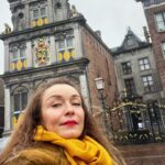 Başak Daşman Instagram – ikimiz de bir şeyler bekliyor.. ikimiz de manzaranın keyfini çıkarıyoruz 🦩💕

#netherlands #volendam #hoorn