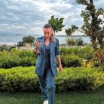Başak Daşman Instagram - moda ciddi bi’ iştir 🤫😋💛 #cihannacar #defile 🥂 @cihan.nacar