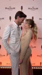 Bab Buelens Instagram - ice cream advertisement 🩷 thanks @magnum for having us in Cannes, feeling wonderfully chill & euphoric 🌟 #whereverpleasuretakesyou