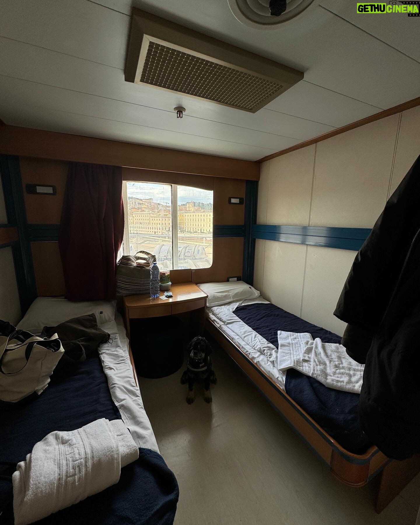 Bab Buelens Instagram - first time i slept on a ferry ⛴️ (i do get seasick sometimes & i’m not a big fan of big boats so felt a bit tense at first but ended up loooooving it (probably also thx to motion sickness pills) and had such a great night of sleep together in our tiny cabin 🐕🦺👫 if you don’t expect a cruise when taking the ferry: 10/10 would recommend)
