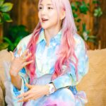 Bada Instagram - 오늘 밤 10:40분 SBS에서 방송하는 명곡 챔피언십!🎙️K-POP에 대한 재밌는 이야기들을 들려드릴테니 많은 시청 바랄께요💜 #SBS #명곡챔피언십 #K-POP #BADA #많관부