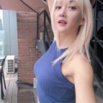 Bada Instagram - 즐거운 퇴근시간 야호 ⏳...!...🚀 #퇴근 #행복하자 #바둥이들 #즐거운오후 #🔮