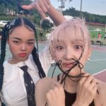 Bada Instagram - 애들아 안녕 우린 예고언니들이야 💗💕 #굿모닝 #예고 #바이브