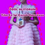 Bade Arazlı Instagram – Yılın En İyi Çocuk Oyuncusu Ödülünü bana veren @mbaokullari ‘na ve @communitymediaagency ‘ye çok teşekkür ederim🌟
Öyle bir gündü ki neredeyse bütün sevdiklerim yanımdaydı 💖 Unutulmasın diye böyle bir reelsa dönüştürdüm ✨ Daha nicelerine 💎
Kutu bebeğe dönüşmemi sağlayan elbisem: @ozlemkaratayofficial 
#reklam #işbirliği #tanıtım (böyle şeyler yazmak zorundayız)

#badearazlı #çocukoyuncu #cocukoyuncu #oyuncu #televizyonoyuncusu #sinemaoyuncusu #tiyatrooyuncusu #kameraönüoyunculuk #gönüldağı #cocukmodel #çocukmodel #cocukmanken #mirayakay #melisfis #dorukhandoruk #şenizulusoy #tamerkaradaglı #tugcearal #ugurarslan #cocukgiyim #cocukmodası #türkoyuncu #türksineması #ödültöreni #yılıneniyiçocukoyuncusu #eniyiçocukoyuncu #çocukoyuncuödülü