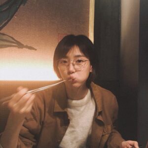 Bae Da-bin Instagram - 꾸역꾸역 밥 잘 챙겨 먹기🤓