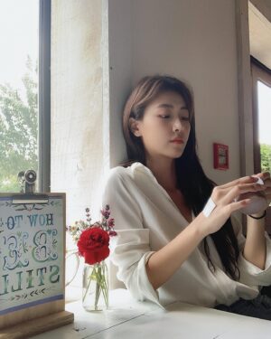 Bae Da-bin Instagram - 라벤더 팜에서 라벤더 아이스크림을 먹었는데 라벤더 향이 났습니다!!