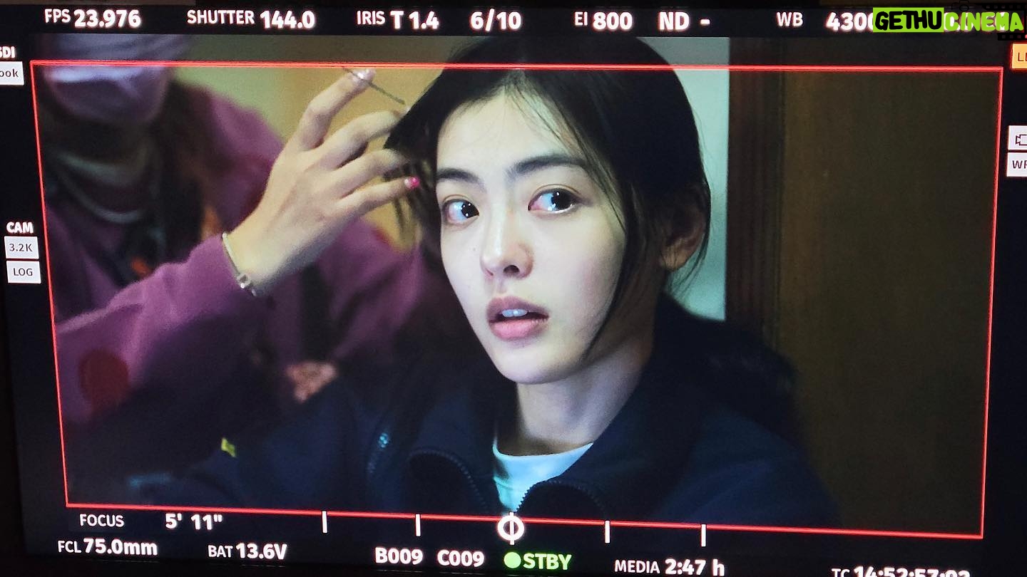 Bae Gang-hee Instagram - 오늘 오후 10시 40분, tvn에서 만나요 🤍