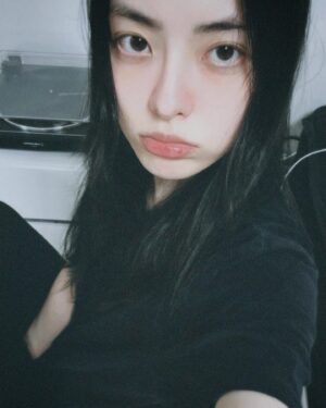 Bae Gang-hee Instagram - 집, 밖
