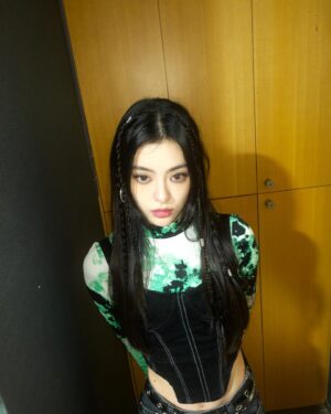 Bae Gang-hee Instagram - 아이고 모래야