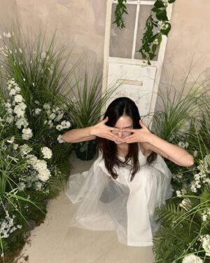Bae Woo-hee Instagram - 20년 된 부산아지매들과 함께한 2024.1.1🫶🏻