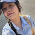 Bae Woo-hee Instagram - 집순이 vs 밖순이