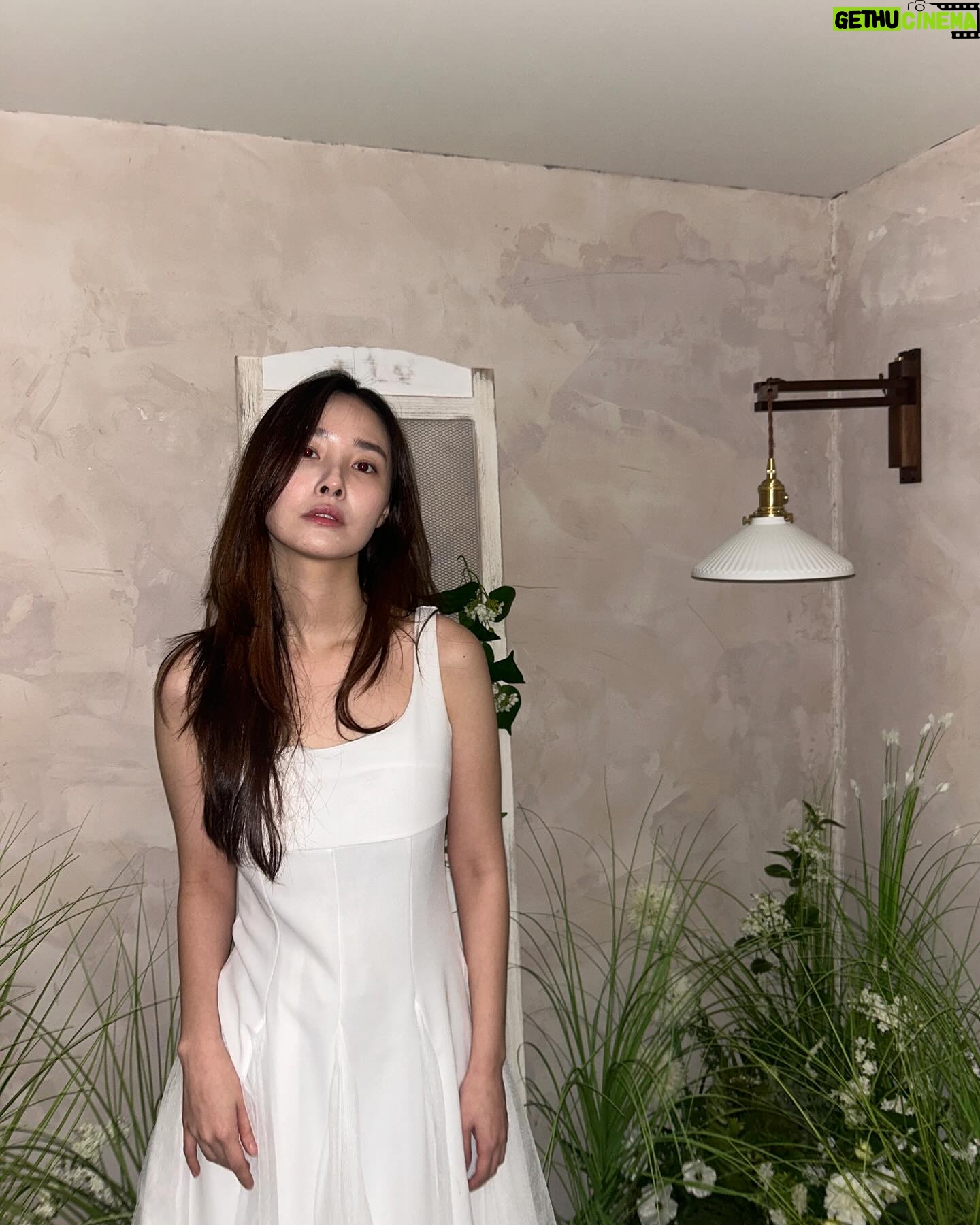 Bae Woo-hee - 4.2K Likes - 20년 된 부산아지매들과 함께한 2024.1.1🫶🏻
