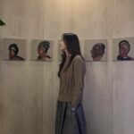 Bae Woo-hee Instagram - 가운입은 내친구 진방화 멋있어🫶🏻 미술관 같은 병원 같은 미술관 같은.. 너무 아늑해♡ 원장님 관리 섬세함 끝판왕 #수담의원