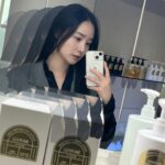 Bae Woo-hee Instagram - 아주 향긋한 #러퓸 #luvfume #🖤