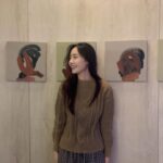 Bae Woo-hee Instagram - 가운입은 내친구 진방화 멋있어🫶🏻 미술관 같은 병원 같은 미술관 같은.. 너무 아늑해♡ 원장님 관리 섬세함 끝판왕 #수담의원