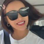 Bae Yoon-jung Instagram - 이렇게 고급미, 세련된디자인까지 이가격에 이런제품찾기힘들어요!!! (퀄리티에가성비최고) 특히 얼굴작아보이게하는 효과까아쥐😉 정말 맘에드는건 흔들고 뛰고난리부르스쳐도 흘러내리지않는게 최고!!👍👍 또 쌩얼가리기에 요만한거없어요 ㅋㅋ 자외선차단에 눈피로도까지 낮춰주는 스페쿨룸🩶 겁나게 쓰고다니십쇼😎 @bbaeeonni_shop