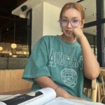 Bae Yoon-jung Instagram - 워료일🙏 뭔지알죠? 다이어트시작하는요일🫣