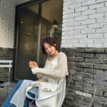 Bae Yoon-kyung Instagram - 💛