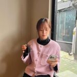 Bae Yoon-kyung Instagram - 🥨🥨☕️
