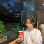 Bae Yoon-kyung Instagram - 🌊🌴🍟