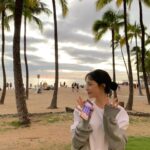 Bae Yoon-kyung Instagram - 🌊🌴🍟