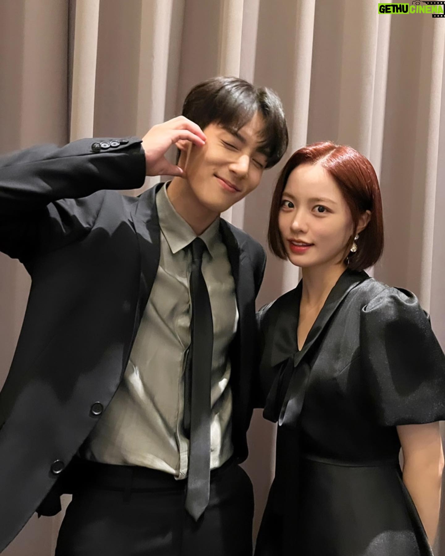 Bae Yoon-kyung Instagram - #μ λμ½ π¦ 5. 6ν ππ»@coupangplay ν립과 μΊλ‘€μκ² λ¬΄μ¨μΌμ΄ π«£