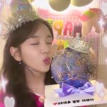 Baek A-yeon Instagram - 💜생일 축하 해주신 모든분들 고맙습니다💜 셀카 찍은게 없어서 캡쳐해서 사진 올리기,,😆