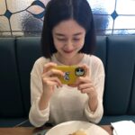 Baek Jin-hee Instagram - 🖤🖤🖤
