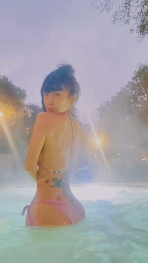 Bai Ling Instagram - The joyful healthy me in Jaccuzzi. #makeupfree 

Click the link in my bio for my fashion and creation @bailinghollywoodpopularshop @quarantineromancee 

Yes, your dream becomes true just now! Haha Some of my fans DM me saying  it’s not fair that I show I am in #jacuzzi in my story but not showing what do I wear, or what kind of #bikini I am wearing , well here you go, do you like it ? 

It is #streaming #hot #outdoors in #jacuzzi , I am feeling so good and so happy 😛💃👏 I like how the smoke flying around me. 

I am #filming have to #dress pretty tight sexy dress, but I have been #eating a lots of #goodfood as you can see in my story, but I am cutting down #pasta now haha in which I love good #noodles #delicious , but as long as we have discipline then we are all good. 

I also did a little #swimming , after the hot Jacuzzi the swimming pool actually is not feeling that cold anymore. 

But I did not study much today just enjoyed in #spa and played with water and watched the trees dancing  in the wind, and how the clouds slowly walking in the sky , and also see a little squirrel running by, so fast, and smelled the scent of nature, enjoyed and feeling how pleasant life is.

What did you do today and tonight ?

Cookie: Life is beautiful dose not even matter what we are doing, as long as we are not thinking in our head all the time, but experiencing life naturally, and the feelings of how we feel with our body and our emotions when we are with nature, when we are with life. The truth is that when you let go of your thoughts then actually the good and necessary thoughts will then suddenly come to you. This is how it works, when you give up control and you are actually in control but without you aware of it. Thats the magic, the secret, and the magic feelings of life itself . Let’s give up control and just play. 

Love from nature 💖😛👍

#bailing #hollywood #healthylifestyle #healthyliving #healthybody #positivevibes #bailingmovie #bailingfashion #fashion #白靈電影 #白靈時尚 #spalife #bikini #比基尼 #bikiniseason #workout