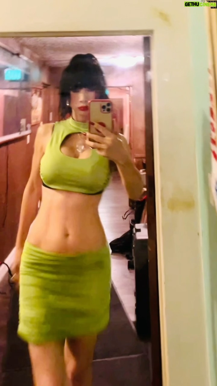 Bai Ling Instagram - Donโt forget to click the link in my bio for my fashion and creation @iambailing @quarantineromancee Me on a #filmset Many people asked me how to be healthy ? How to keep a #healthybody and #healthymind ? It is very important to choose healthy thoughts to think, maybe this is the very first thing we need to do, set and build a very healthy foundation, in order to do this, we have to first of all to build it solidly in our mind. See, we all choose #healthyfood to eat to keep our body healthy and fit , but we often forgot that itโs equally important also to select good positive healthy thoughts to think at all the time, when that become your condition then naturally you will just know what to do with your body and naturally know what to eat to keep your body and spirit healthy. Without that fundamental foundation you will always be struggling. You have noticed so many thoughts coming to your mind all the time, but which one to believe and to allowing it to expand is the question to think about. I have been eating #goodfood indulging myself a bit, I am a little fat, not as fitted , but I know when to stop eating too much, that takes a mind of #selflove to care for your #wellbeing and beauty. Cookie: We all have the wisdom to know about ourselves, itโs build in our system, when you love yourself and value yourself enough, then you will naturally know what to do in all areas of your life. You have the power and wisdom, and I know you got this. Love from #hollywood or from Bai Lingโs #healthyspa #bailingbeautysecret ๐๐๐ #healthylifestyle #healthyeating #healthyliving #healthychoices #fashion #positivevibes #positivequotes #positivemindset #positiveenergy #spa #workout #abs #bailibgmovie #bailingfashion #็ฝ้ #็ฝ้้ปๅฝฑ #็ฝ้็ๅฐ่ ป่
ฐ #็ฝ้ๆๅฐ #็ฝ้่ช้ #ๅฅ่บซ