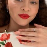 Bailey Bass Instagram - Sneak peek @carolinaherrera 🌹🤍💋 #carolinaherrera #nyfw23 #fashionweek @baibaijewelry Hair: @hairbycassy Makeup: @karinamilan__ Nails: @tatiananigay