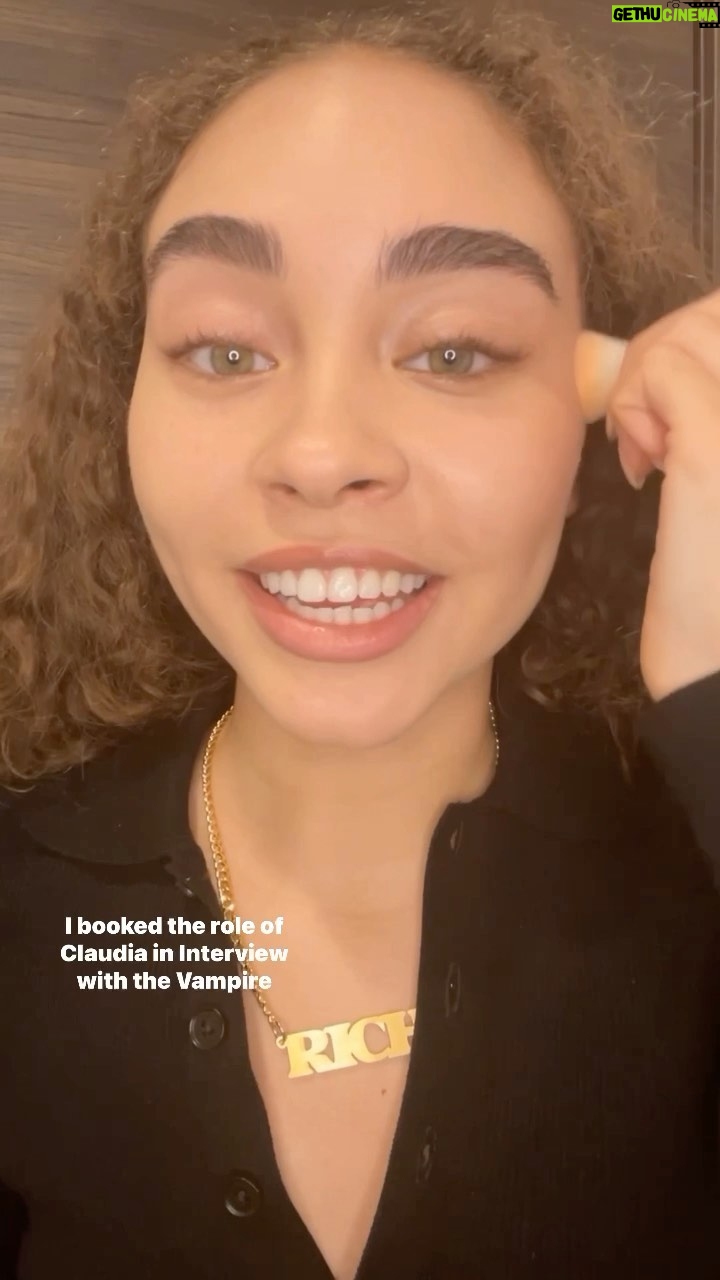 Bailey Bass Instagram - The ‘H’ in R.I.C.H. = History, and we’re celebrating @baileybass making HISTORY as a breakout actress in @Avatar: The Way of Water, one of the highest grossing films of all time 🎬 At only 19 years old, she’s makin’ waves and breakin’ records! 🌎 #BLACKISRICH