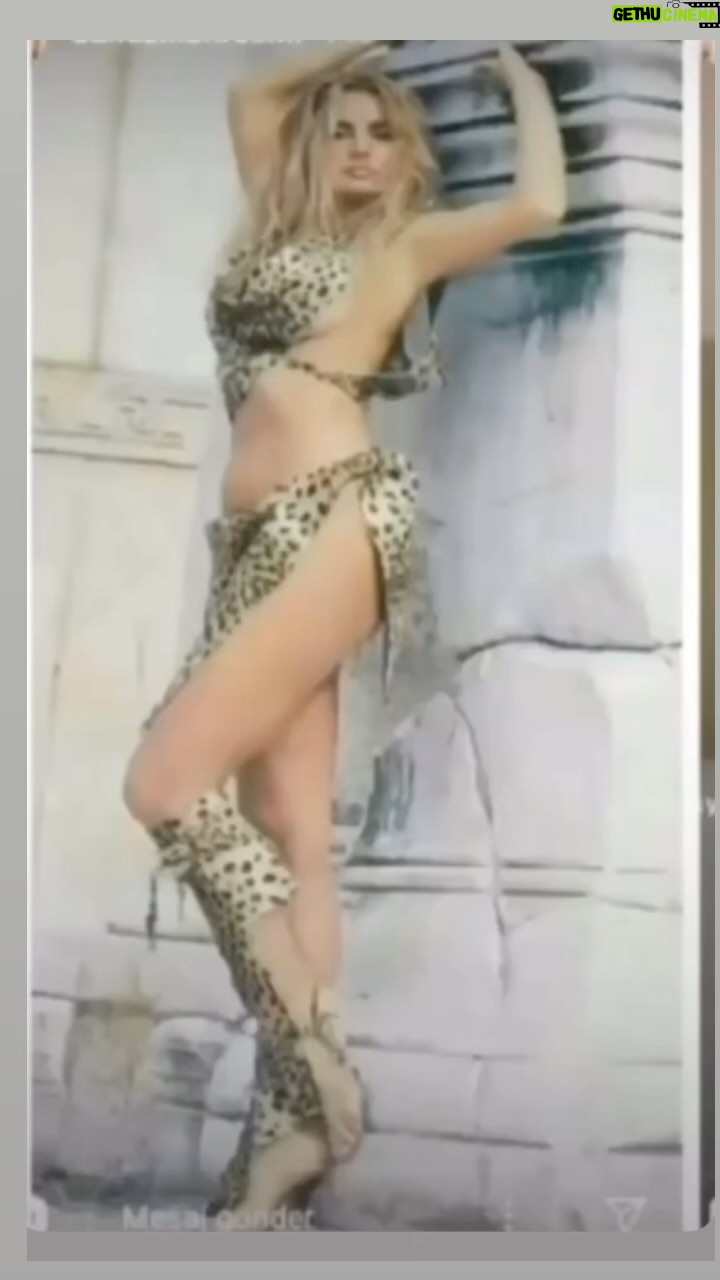 Banu Alkan - 760 Likes - AFRODİT FİLMİMDEN BİR KARE#istanbul #newyork #paris #india #dubai #london #berlin @kyliejenner @y