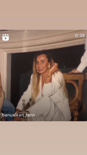Banu Alkan Instagram - AMERİKADAN GÖRÜNTÜ#newyork #istanbul #paris #london #dubai #india #berlin @haileybieber @kyliejenner @banualkanresmi