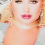 Banu Alkan Instagram - AFRODİT ALBÜMÜN KAPAK RESMİ#istanbul #paris #london #newyork #india #dubai #berlin @jlo @kyliejenner @banualkanresmi