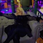 Banu Alkan Instagram - YÜZYILIN STARI ÖDÜLÜMÜ ALDIKTAN SONRA ARKADAŞLARIMLA ÖDÜLÜMÜ KUTLADI#istanbul #paris #newyork #india #dubai #berlin @kyliejenner @