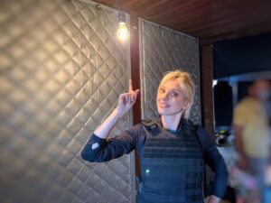 Bar Paly Instagram - I have a brilliant idea💡! You, me   the cast of #NCISLA, meet tonight, 10/9c on CBS. 

Bonus fact- this ep. is directed by @danielaruah !!! the ultimate rockstar woman crush 🤘🙌

Bonus Visuals- some behind the scenes photos I found, scrolling down memory lane in my phone 🥹