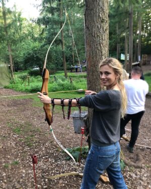 Bar Paly Instagram - The only type of RobinHooding I’m doing… 🏹🎯📈😅 #BowAndArrow #Arbalete