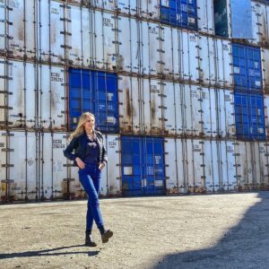 Bar Paly Instagram - Don’t walk, run!!! To watch the brand new & 💥 episode of #NCISLA TONIGHT!!!