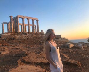 Bar Paly Instagram - Temple of Poseidon 🧜🌊🌅 #GreekMythology #AncientGreece 🇬🇷